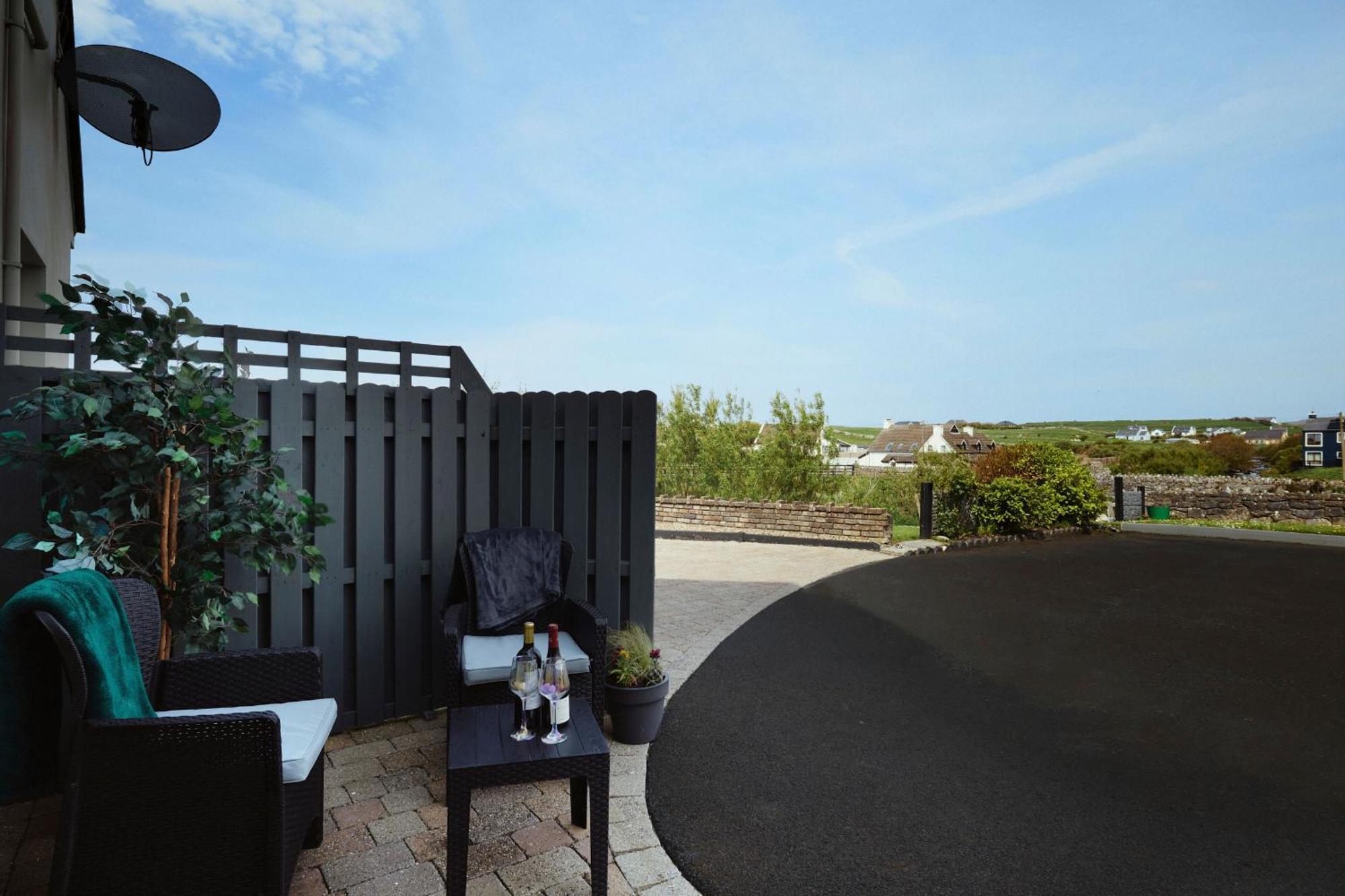 Studio D Doolin Exteriér fotografie